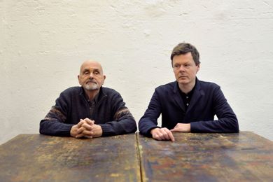 Hans-Joachim Roedelius with the Chor der Kulturen der Welt, Arnold Kasar, Tim Story, Lukas Lauermann, Christopher Chaplin, and Stefan Schneider